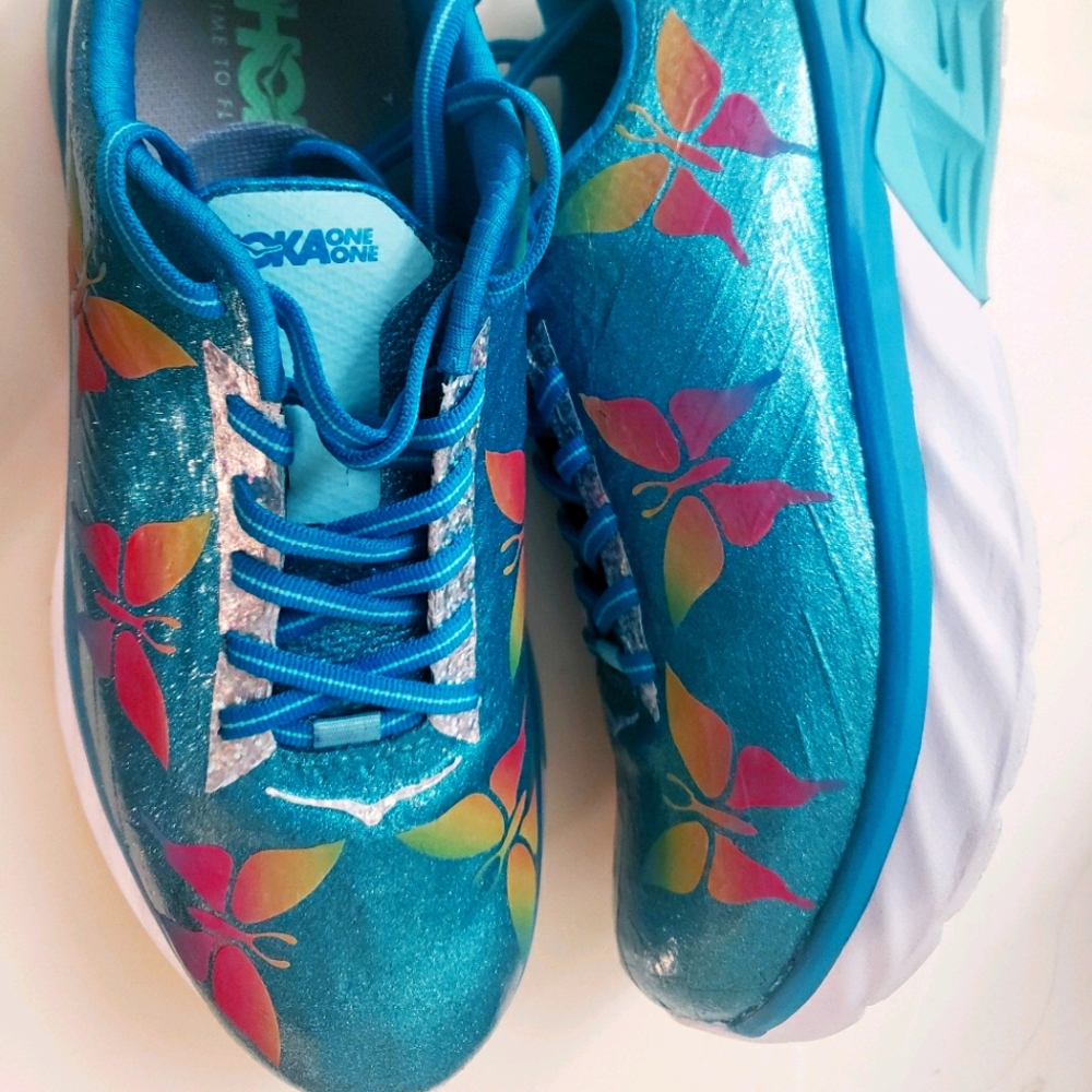 Custom vynl wrapped Hoka